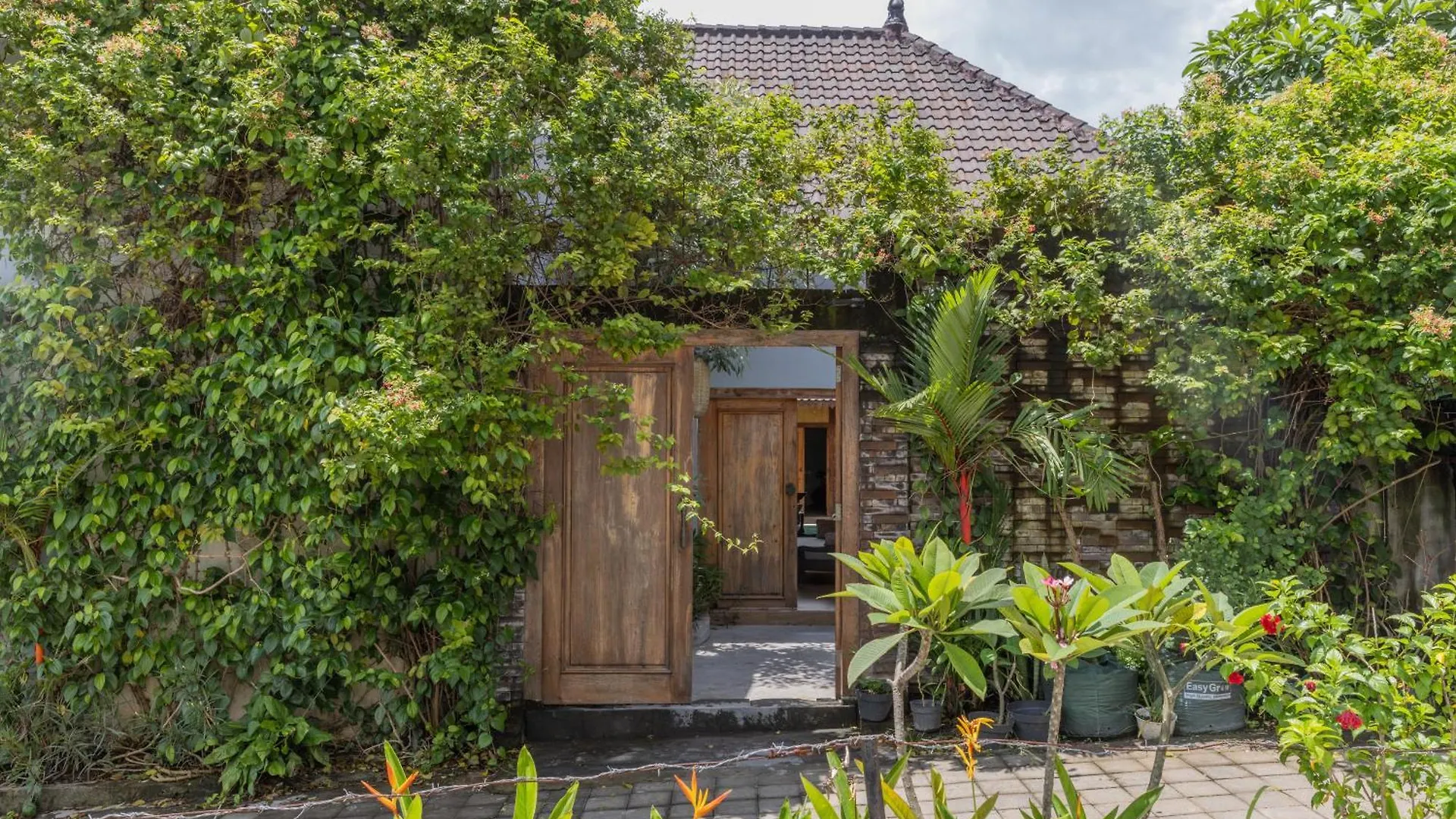 Guest house Maison Didier Kerobokan
